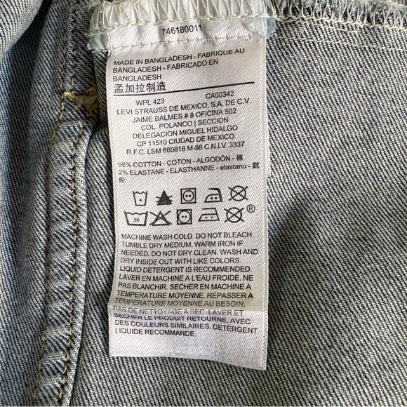 Denizen by Levi's Women's Blue Jean Jacket Classic Denim Style Size XL - Picture 6 of 8